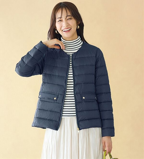 BELLUNA（ベルーナ）の「【ＦｕｗａｉｒＬｉｇｈｔ】ノーカラー軽量ダウンジャケット（ダウンコート・ジャケット・ベスト）」｜ネイビー