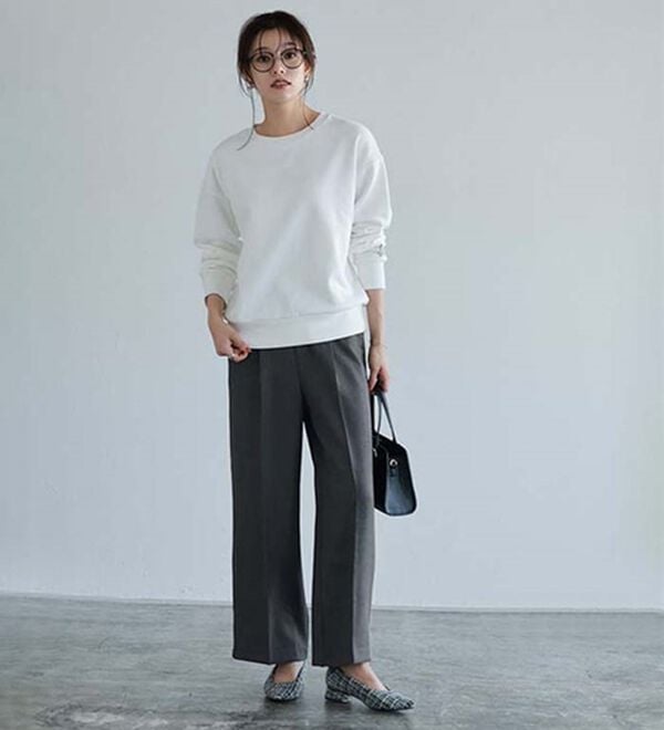 Pierrot（ピエロ）の「大人シルエットウールライクタックワイドパンツ（ワイドパンツ・ガウチョ）」｜詳細画像