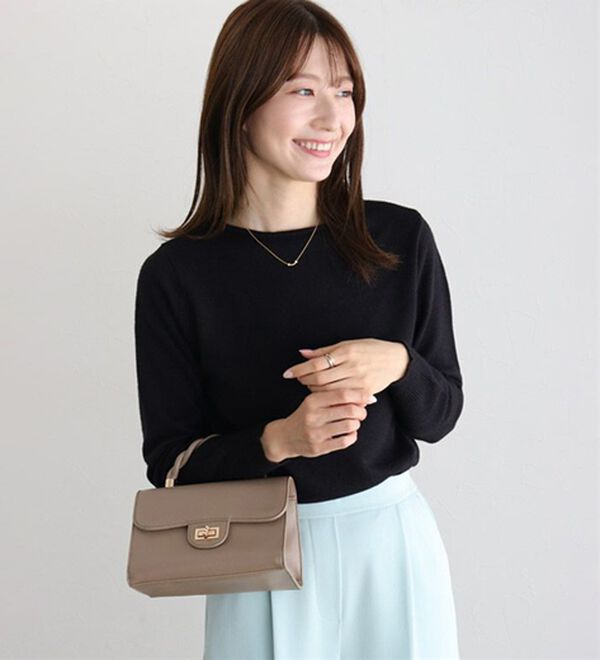 Pierrot（ピエロ）の「【Ｓ～３Ｌ】ネックが選べるプレミアムカシミヤタッチニット（ニット・セーター）」｜詳細画像