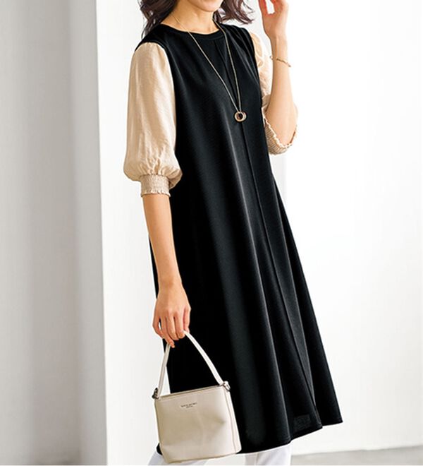 BELLUNA（ベルーナ）の「袖切替デザインシャーリングワンピース（その他ワンピース）」｜詳細画像