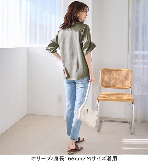 Viola e Viola（ヴィオラ エ ヴィオラ）の「ちゃっかり細見え！デザイン袖トップス（カットソー）」｜詳細画像