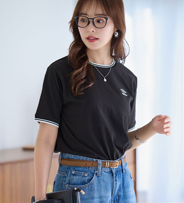 Viola e Viola（ヴィオラ エ ヴィオラ）の「【アンブロ】配色ラインロゴ刺しゅうTシャツ（カットソー）」｜詳細画像