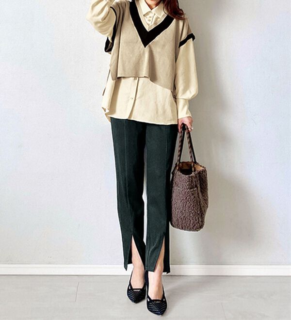 BELLUNA（ベルーナ）の「【低身長さん向け】重ねて可愛い配色ニットベスト（ベスト）」｜詳細画像