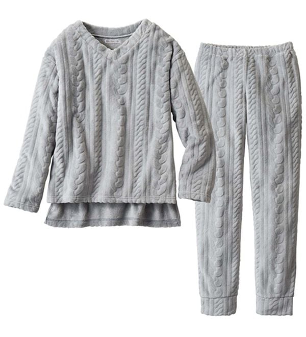 YU'NOW（ユナウ）の「ケーブルニット風フリースルームウェアセット（パジャマ・ルームウェア）」｜詳細画像
