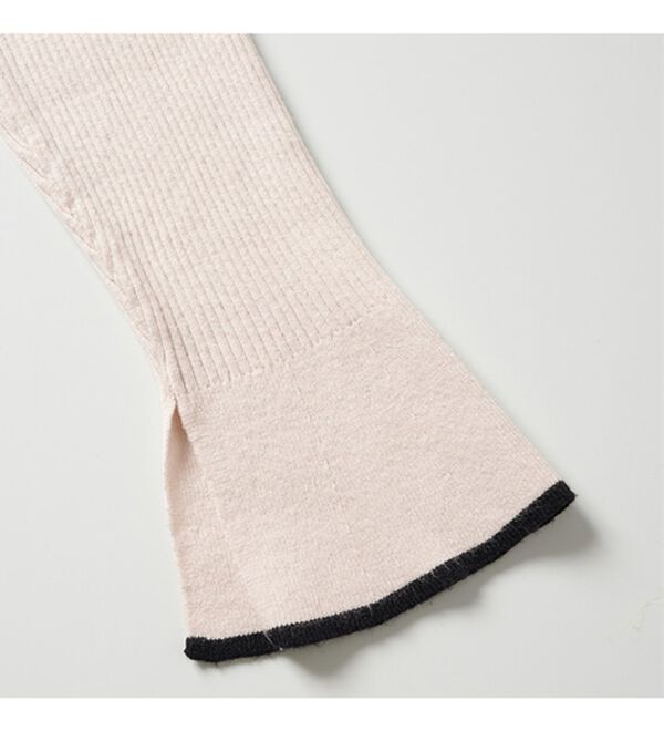 RANAN（ラナン）の「配色使いフレアー袖プチハイネックリブニット（ニット・セーター）」｜詳細画像