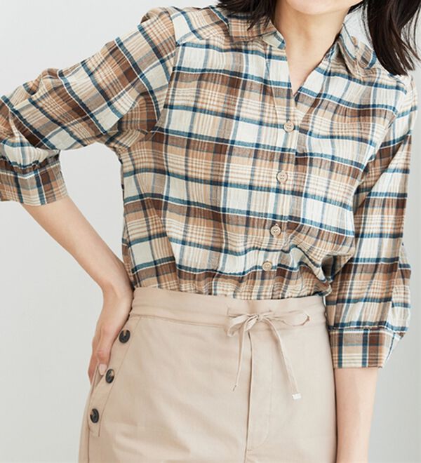 BELLUNA（ベルーナ）の「スキッパー衿ぽこぽこ素材ブラウス（ブラウス）」｜詳細画像