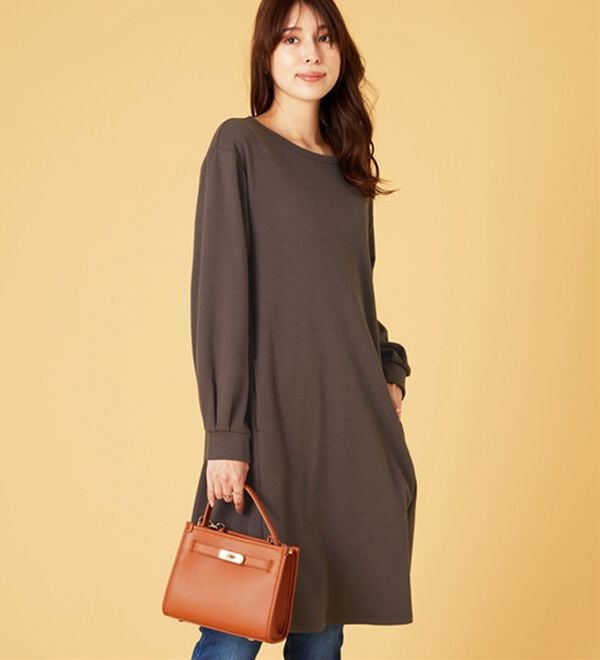 BELLUNA（ベルーナ）の「【吸湿発熱】ポンチ素材チュニックワンピース（チュニックワンピース）」｜詳細画像