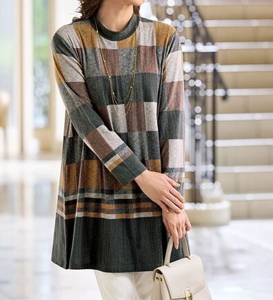BELLUNA（ベルーナ）の「ブロック調パネルプリントチュニック（チュニック）」