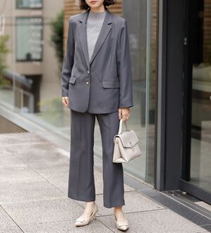 GeeRA（ジーラ）の「【２点セット】２ボタンボックスジャケットセットアップ（その他スーツ）」｜チャコールグレー