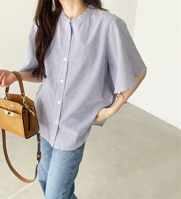 GeeRA（ジーラ）の「フレアー袖バンドカラーブラウス（ブラウス）」｜詳細画像