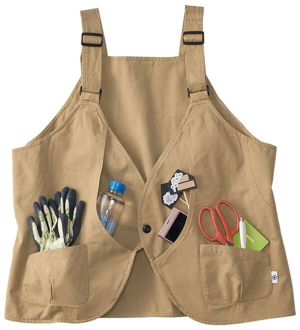 BELLUNA（ベルーナ）の「多ポケットベスト風エプロン（ベスト）」｜ベージュ