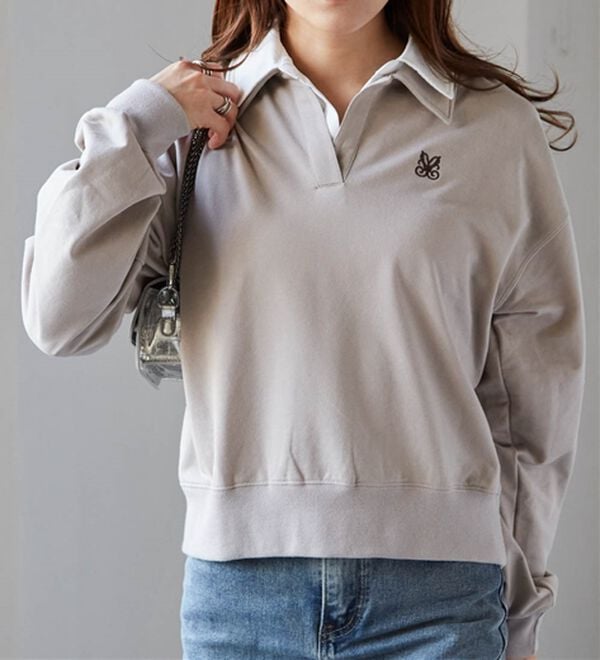 RANAN（ラナン）の「レイヤード襟付きスウェット（トレーナー・スウェット）」｜詳細画像