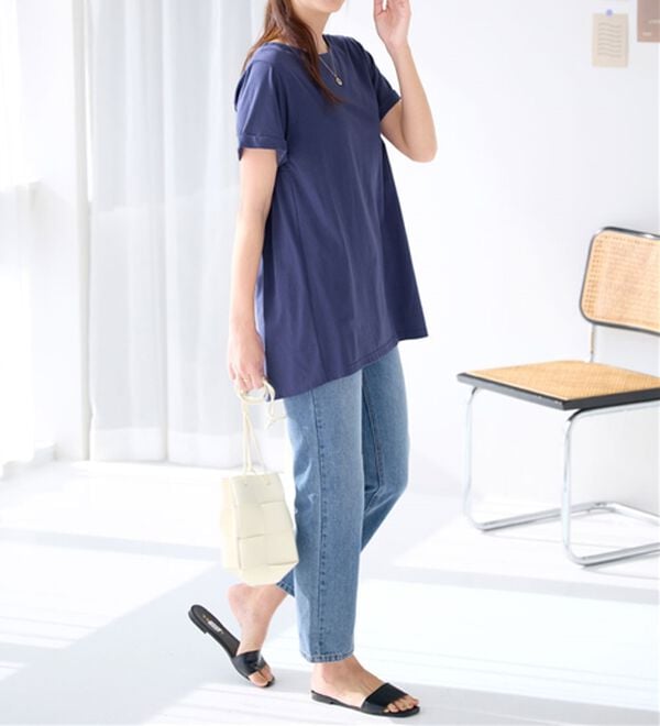 Viola e Viola（ヴィオラ エ ヴィオラ）の「すっきり魅せ切替Ａラインチュニック（チュニック）」｜詳細画像