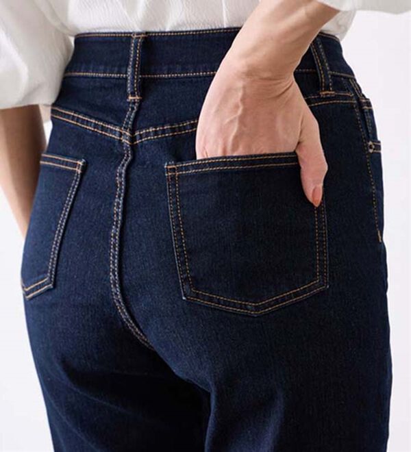 Pierrot（ピエロ）の「【Ｍ～３Ｌ】ストレッチスリムテーパードデニムパンツ（フルレングスパンツ）」｜詳細画像