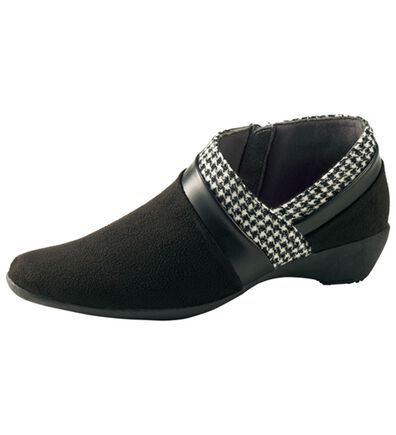 BELLUNA（ベルーナ）の「＜エル　プラネット＞美脚魅せ異素材使いブーティ（ブーツ）」