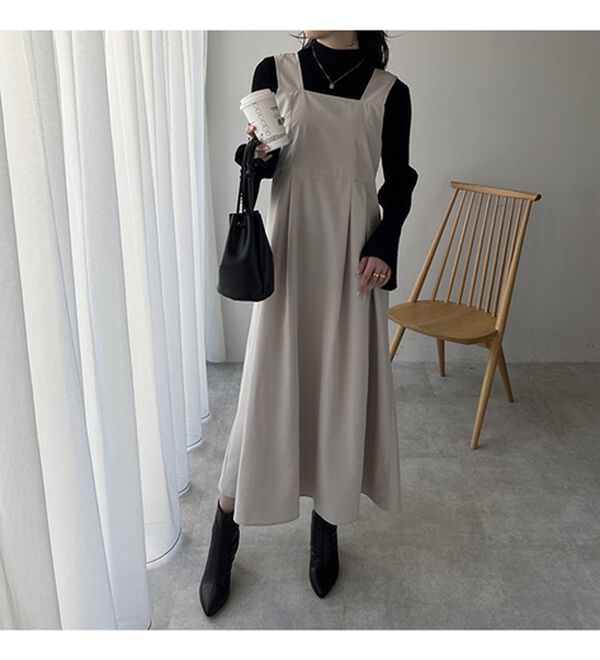 GeeRA（ジーラ）の「スクエアネックフレアージャンパースカート（ジャンパースカート）」｜詳細画像