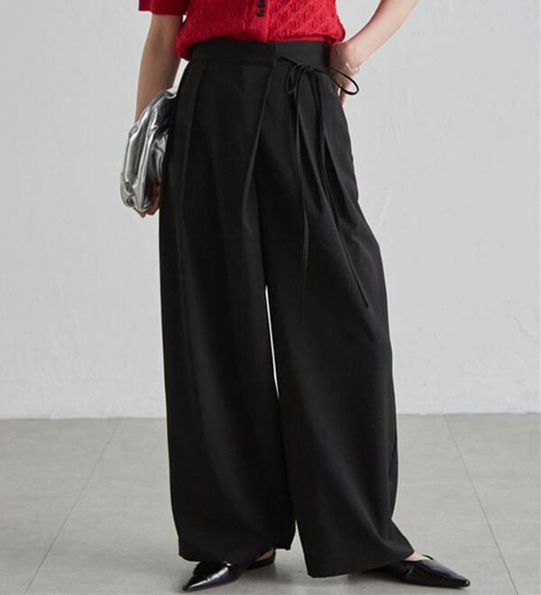 RANAN（ラナン）の「麻調2タックラップリボンパンツ（フルレングスパンツ）」｜ブラック
