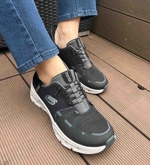 RANAN（ラナン）の「＜スケッチャーズ＞スリップインズ　グライドステップ プロ　スニーカー（スニーカー）」｜詳細画像