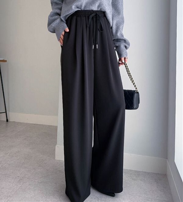 RANAN（ラナン）の「とろみ2タックイージーパンツ（フルレングスパンツ）」｜ブラック