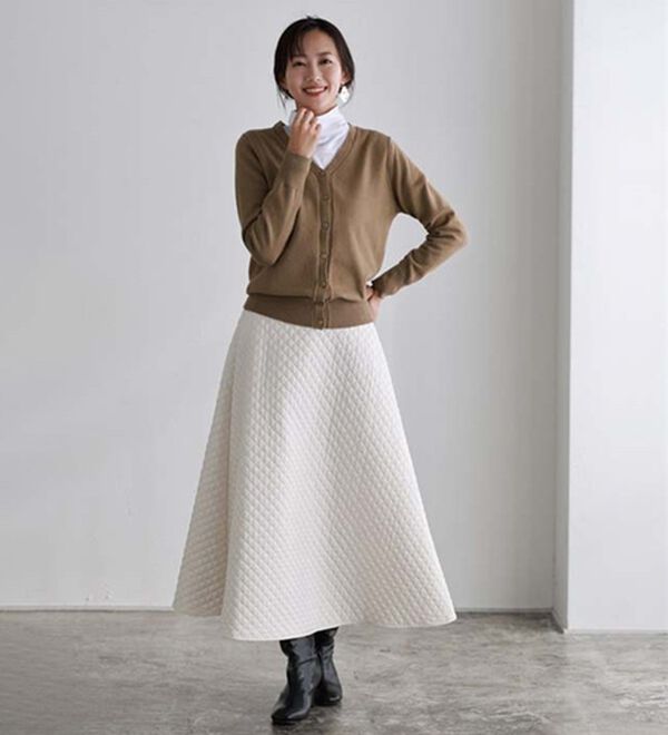 Pierrot（ピエロ）の「【Ｍ～３Ｌ】ふんわり質感プレミアムカシミヤタッチカーディガン（ニットカーディガン）」｜詳細画像