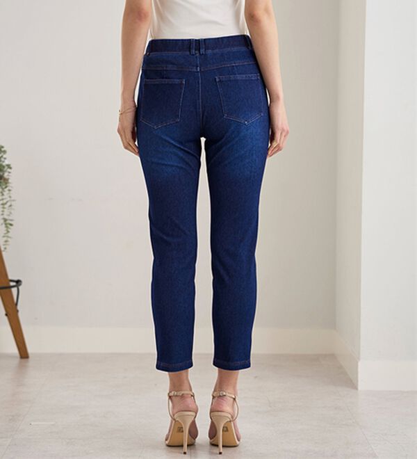 BELLUNA（ベルーナ）の「【再入荷】美ストレッチ素材アンクル丈レギンスパンツ（クロップドパンツ）」｜詳細画像