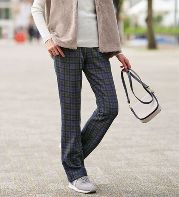 BELLUNA（ベルーナ）の「まるではく毛布！静電防止付裏ファーイージーパンツ（フルレングスパンツ）」｜詳細画像