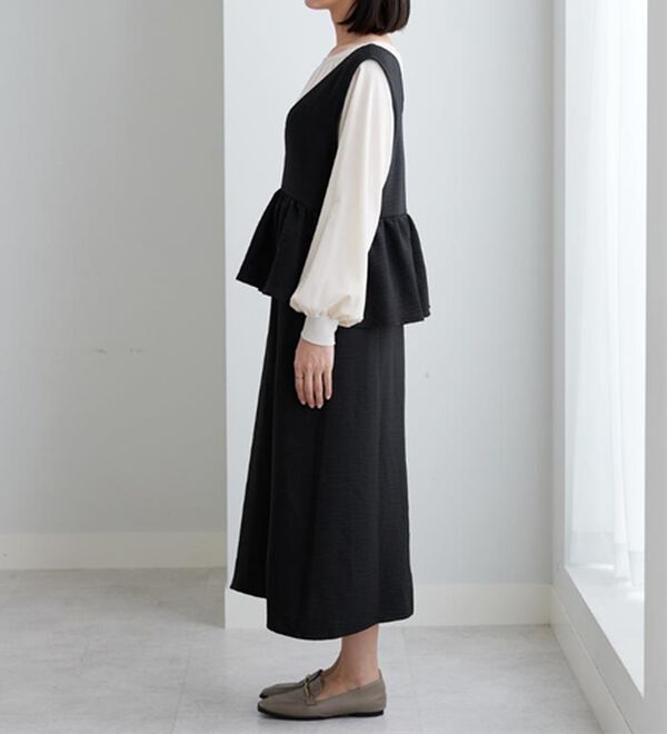 BELLUNA（ベルーナ）の「体型カバー！ペプラムジャンパースカート（ジャンパースカート）」｜詳細画像