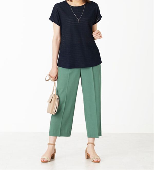 BELLUNA（ベルーナ）の「ネックレス付ジャカード素材プルオーバー（カットソー）」｜詳細画像