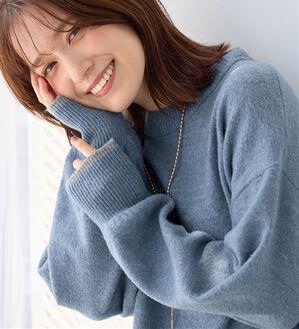 Viola e Viola（ヴィオラ エ ヴィオラ）の「洗えるもちもち　ゆるニットプルオーバー（ニット・セーター）」｜スモーキーブルー