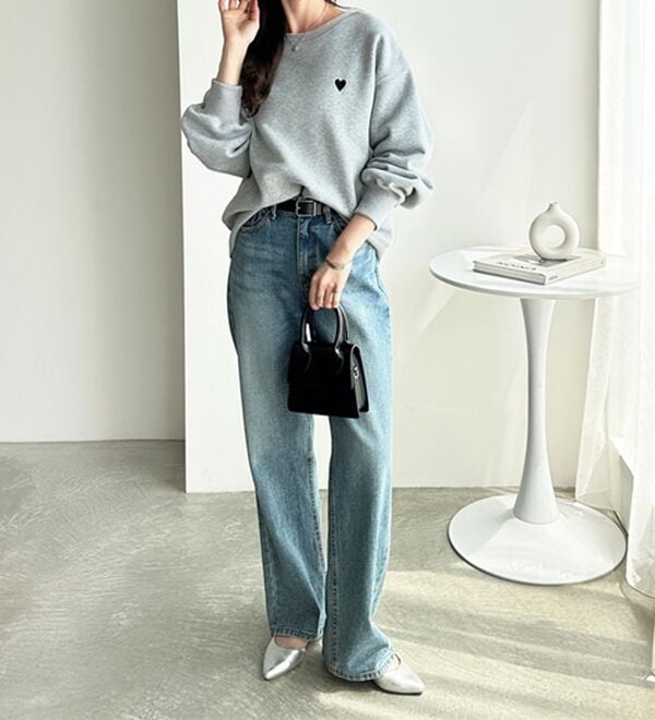 GeeRA（ジーラ）の「ロゴ＆ハート刺しゅう裏起毛スウェット（トレーナー・スウェット）」｜詳細画像