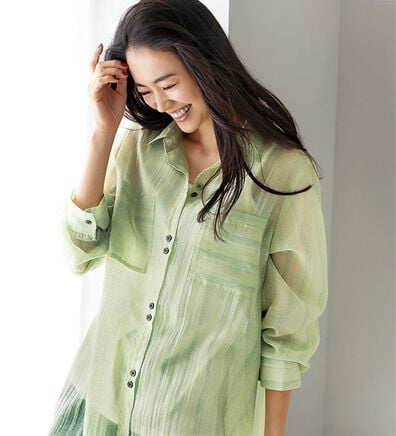 BELLUNA（ベルーナ）の「程よい透け感シアーストライププリントシャツ（シャツ）」