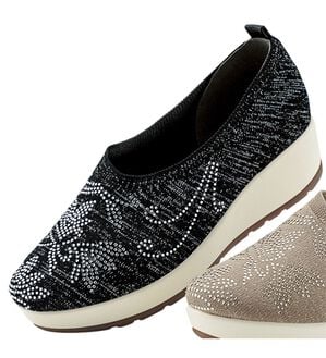 BELLUNA（ベルーナ）の「華やかニットウェッジパンプス（パンプス）」｜黒