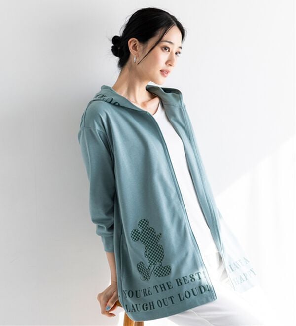 BELLUNA（ベルーナ）の「＜Ｄｉｓｎｅｙ＞【ミッキー】ロゴプリント裏メッシュパーカー（パーカー）」｜詳細画像