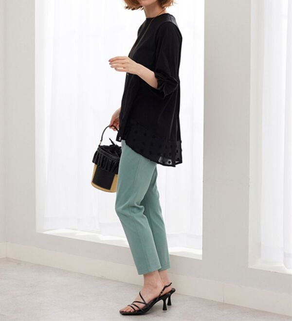 BELLUNA（ベルーナ）の「裾シアードット切替プルオーバー（カットソー）」｜詳細画像