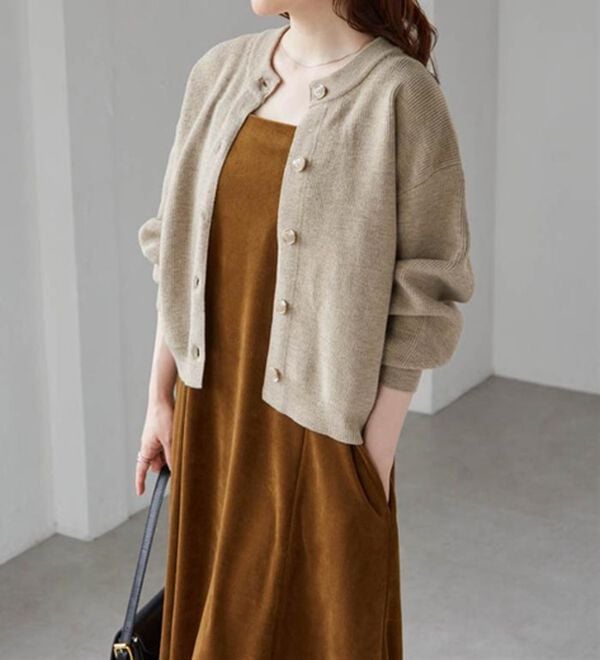 RANAN（ラナン）の「畦ニットカーデ&times;ベロアキャミワンピ（ロングワンピース）」｜詳細画像