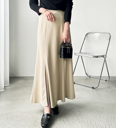 GeeRA（ジーラ）の「スリットマーメイドフレアスカート（ロングスカート）」