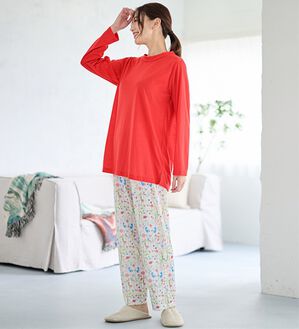 LAVIENNE（ラヴィエンヌ）の「【３点セット】【ヒビヤカダン　スタイル】トラベルパジャマ（パジャマ・ルームウェア）」｜ｵﾚﾝｼﾞﾚｯﾄﾞ×ｵﾌﾎﾜｲﾄ系花柄