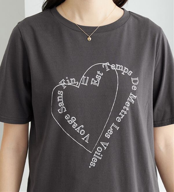 alotta（アロッタ）の「大人かわいいプリント綿混Ｔシャツ（Tシャツ）」｜詳細画像