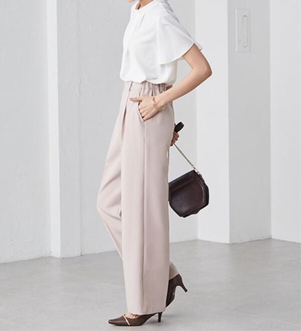 RANAN（ラナン）の「【選べる２丈】機能付！美脚シルエットセンタープレスワイドパンツ（フルレングスパンツ）」｜詳細画像