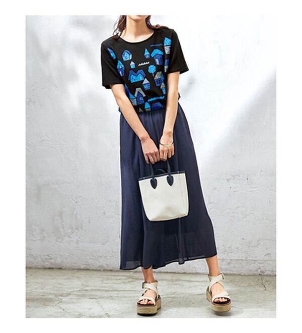 BELLUNA（ベルーナ）の「綿１００％ロング丈プリントＴシャツ（Tシャツ）」｜詳細画像