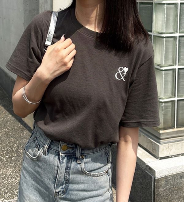 GeeRA（ジーラ）の「アンドハート刺しゅうＴシャツ（Tシャツ）」｜詳細画像