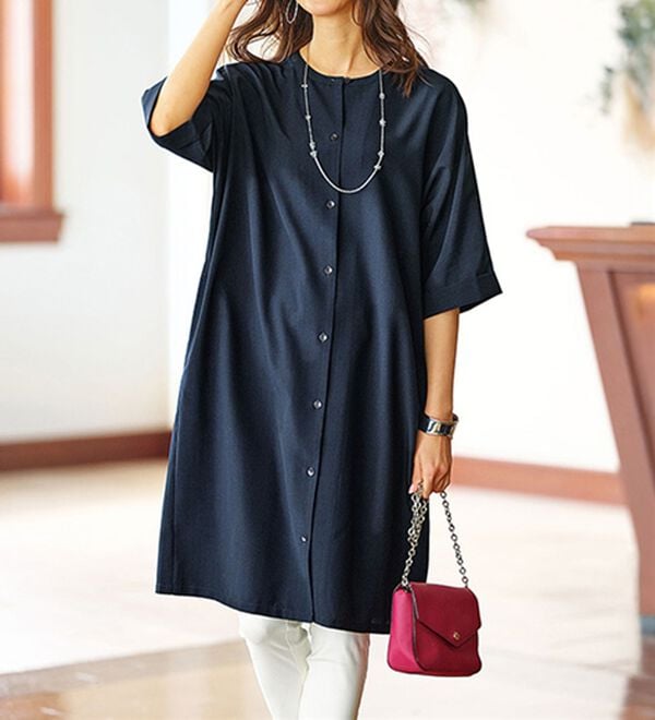 BELLUNA（ベルーナ）の「すっぽり体型カバー！麻調２ｗａｙワンピース（その他ワンピース）」｜ネイビー