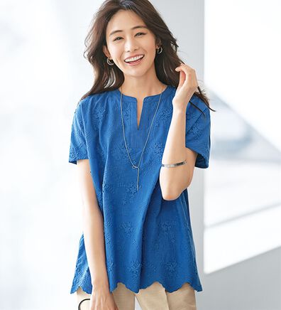 BELLUNA（ベルーナ）の「モチーフレース使いスキッパーＴブラウス（ブラウス）」