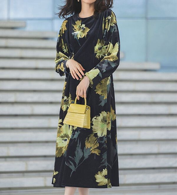 RANAN（ラナン）の「ベロアプリント花柄ワンピース（プリントワンピース）」｜詳細画像