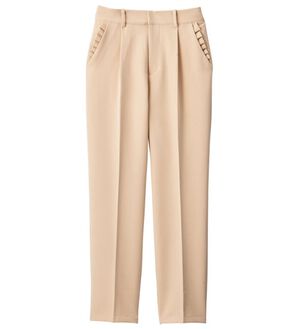 GeeRA（ジーラ）の「ポケットフリル付テーパードパンツ（フルレングスパンツ）」｜ベージュ