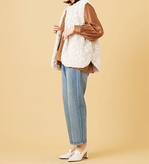 BELLUNA（ベルーナ）の「パール使いファーベスト（ベスト）」｜詳細画像