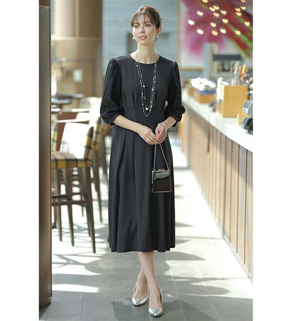 BELLUNA（ベルーナ）の「ゆったり袖レースワンピース（その他ワンピース）」｜詳細画像