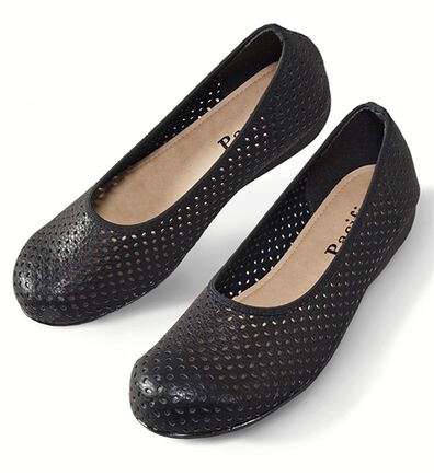 ルフラン（ルフラン）の「足にフィット！日本製４Ｅフラットシューズ（フラットシューズ）」