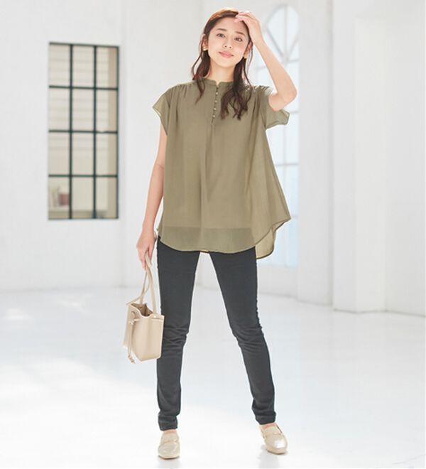 alotta（アロッタ）の「楊柳素材クルミボタンチュニックブラウス（チュニック）」｜詳細画像