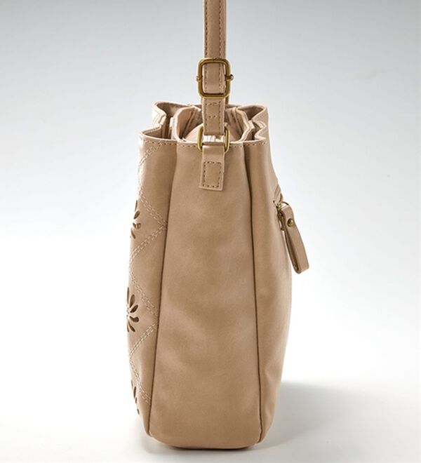 BELLUNA（ベルーナ）の「３層式カットワークミニショルダー（ショルダーバッグ）」｜詳細画像